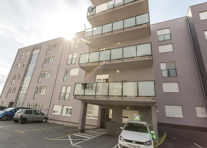 Cool Apartman